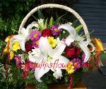 กระเช้าดอกไม้ (flower basket)